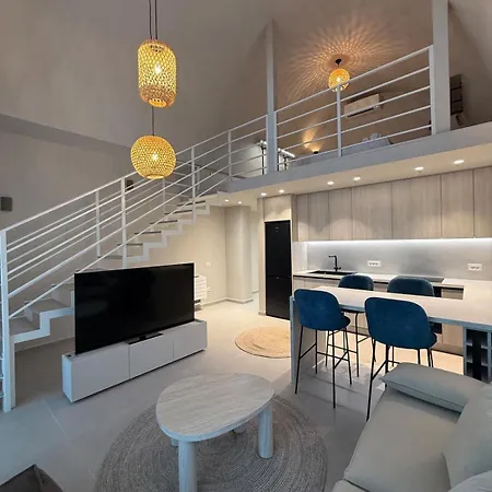 Azure Sunset Duplex Sea View Santorini شقة
